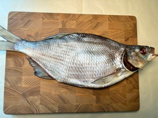 Другие закуски: Лещ цимлянский вяленый (700-800 гр)