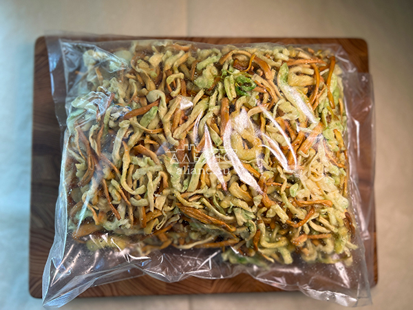 Нитка ЖАРЕНАЯ "Васаби" Oktobersnack 1 кг (сырный продукт) в Орехово-Зуевое