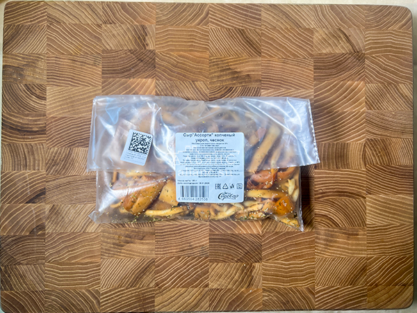 Сыр 150 гр ГОРНЫЙ СЫРОВАР (Ассорти копчёный с укропом и чесноком) в Орехово-Зуевое