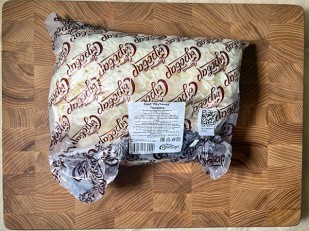 Сыр 1 кг ГОРНЫЙ СЫРОВАР (Метёлка копчёная): Сыр 1 кг ГОРНЫЙ СЫРОВАР (Паутинка с паприкой)